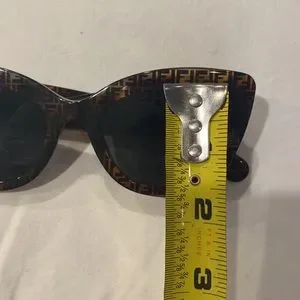 FENDI Havana cat eye ?️ sunglasses ?️ with case made in Italy F logo Fendi | Accessories | Fendi Havana Cat Eye Sunglasses With  main image 3
